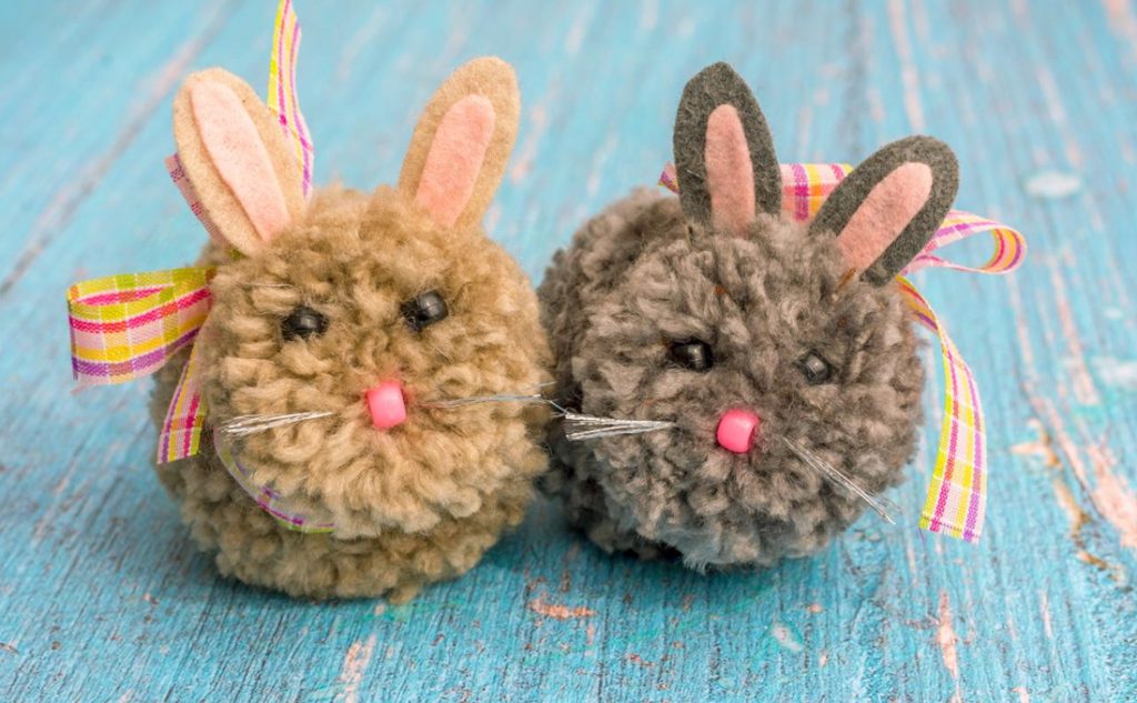 Best Tips To Make A Fluffy Easter Bunny Wreath